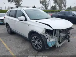 JA4JZ4AX4JZ010471 2018 MITSUBISHI OUTLANDER