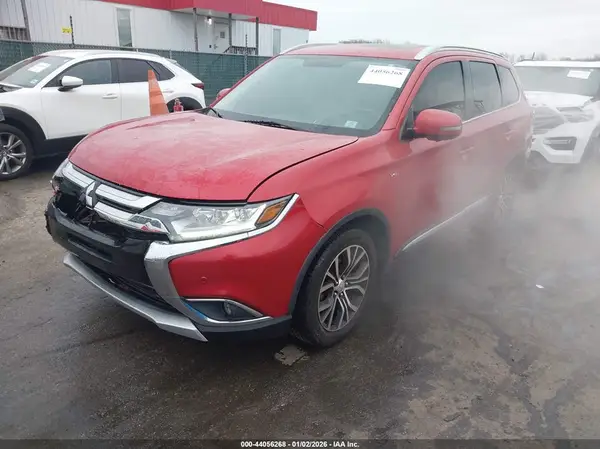 JA4JZ4AX4JZ011295 2018 MITSUBISHI OUTLANDER - Image 2