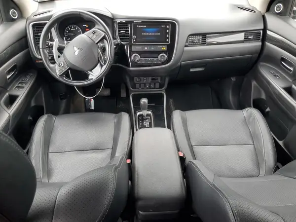 JA4JZ4AX4JZ054597 2018 MITSUBISHI OUTLANDER - Image 8