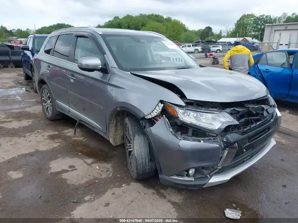 JA4JZ4AX4JZ059721 2018 MITSUBISHI OUTLANDER - Image 1