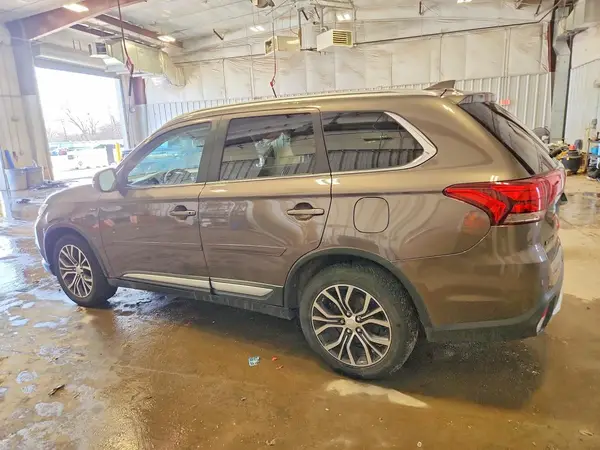 JA4JZ4AX5HZ039827 2017 MITSUBISHI OUTLANDER - Image 2