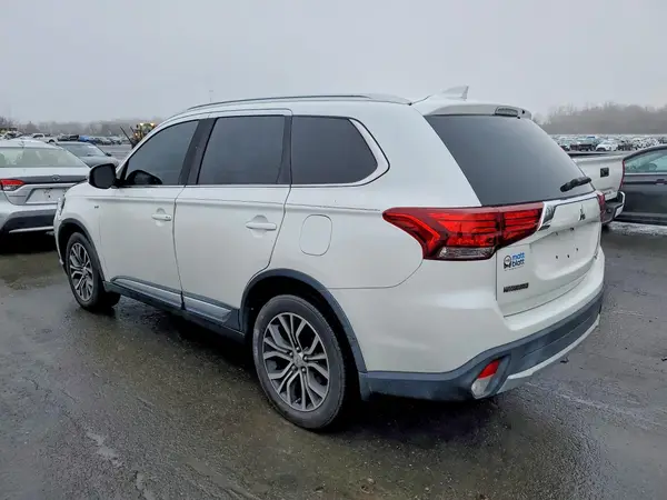 JA4JZ4AX5JZ059095 2018 MITSUBISHI OUTLANDER - Image 2