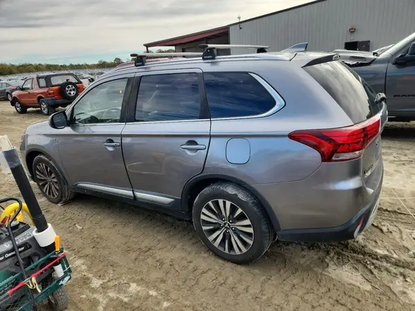 JA4JZ4AX5KZ002221 2019 MITSUBISHI OUTLANDER - Image 2