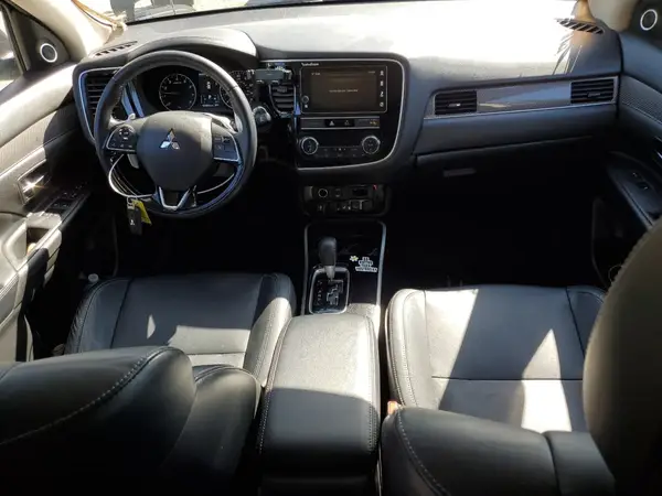JA4JZ4AX5KZ038426 2019 MITSUBISHI OUTLANDER - Image 8