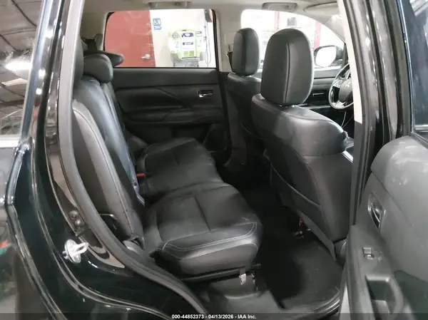 JA4JZ4AX5KZ052262 2019 MITSUBISHI OUTLANDER - Image 8