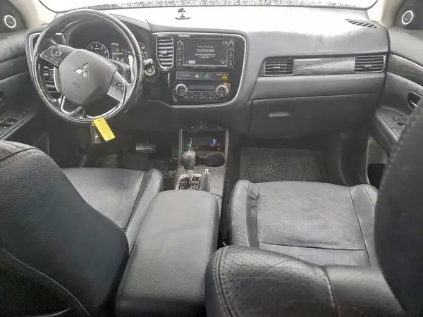 JA4JZ4AX6GZ004812 2016 MITSUBISHI OUTLANDER - Image 8