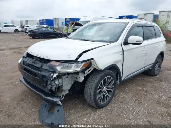JA4JZ4AX6HZ607440 2017 MITSUBISHI OUTLANDER - Image 2