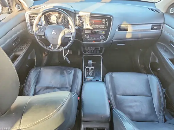 JA4JZ4AX6KZ001241 2019 MITSUBISHI OUTLANDER - Image 8