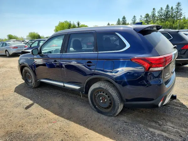 JA4JZ4AX6LZ612047 2020 MITSUBISHI OUTLANDER - Image 2