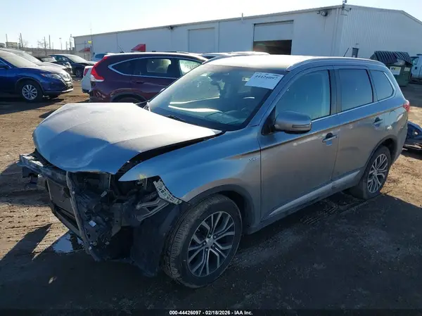 JA4JZ4AX7GZ001823 2016 MITSUBISHI OUTLANDER - Image 2