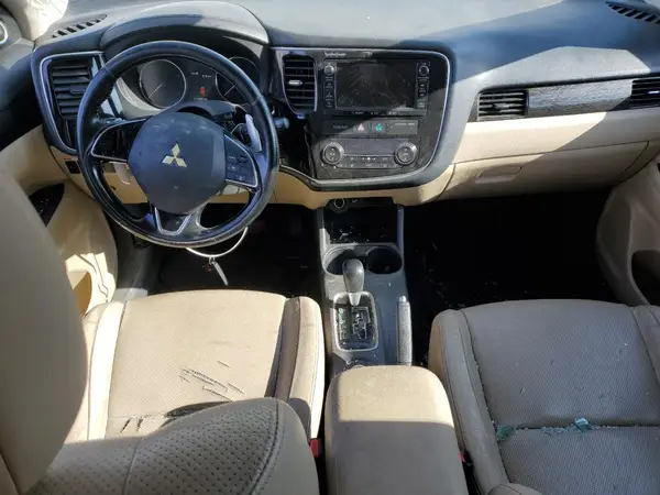 JA4JZ4AX7GZ033266 2016 MITSUBISHI OUTLANDER - Image 8
