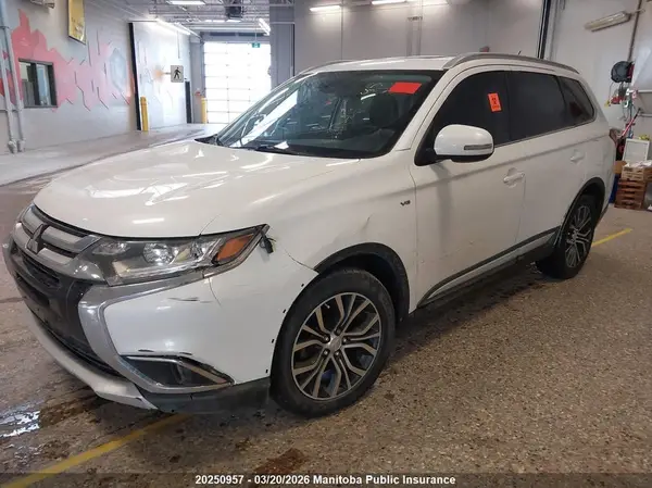 JA4JZ4AX7GZ604092 2016 MITSUBISHI OUTLANDER - Image 2