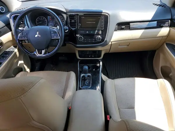 JA4JZ4AX7HZ009616 2017 MITSUBISHI OUTLANDER - Image 8