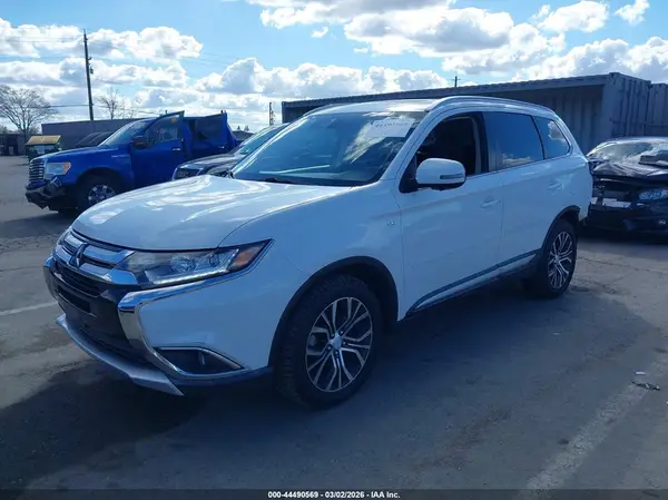 JA4JZ4AX7HZ059223 2017 MITSUBISHI OUTLANDER - Image 2