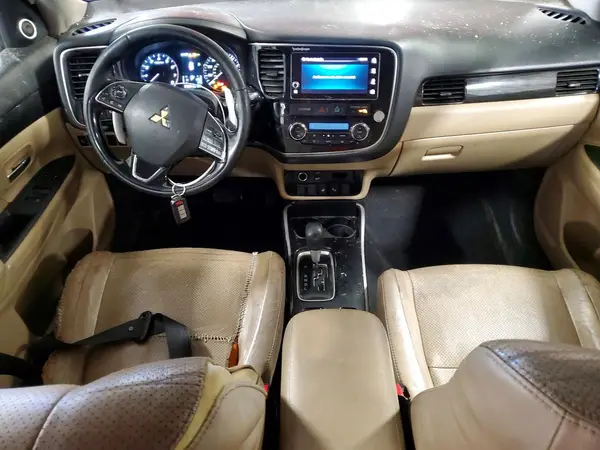 JA4JZ4AX7HZ064583 2017 MITSUBISHI OUTLANDER - Image 8