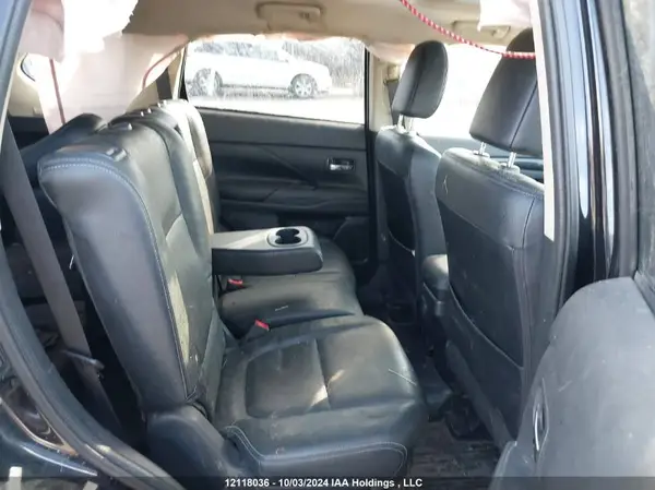 JA4JZ4AX7HZ607544 2017 MITSUBISHI OUTLANDER - Image 8