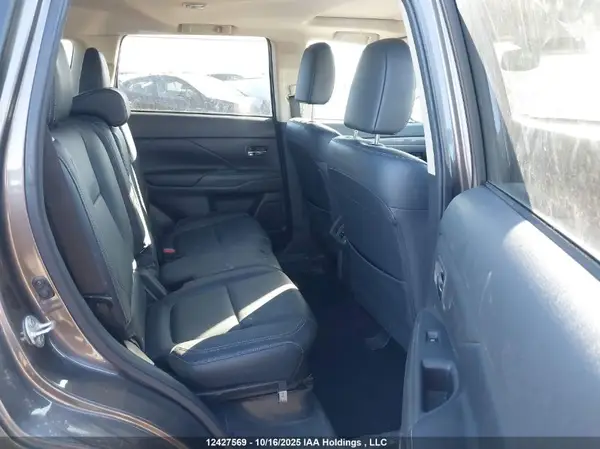 JA4JZ4AX7KZ601217 2019 MITSUBISHI OUTLANDER - Image 8
