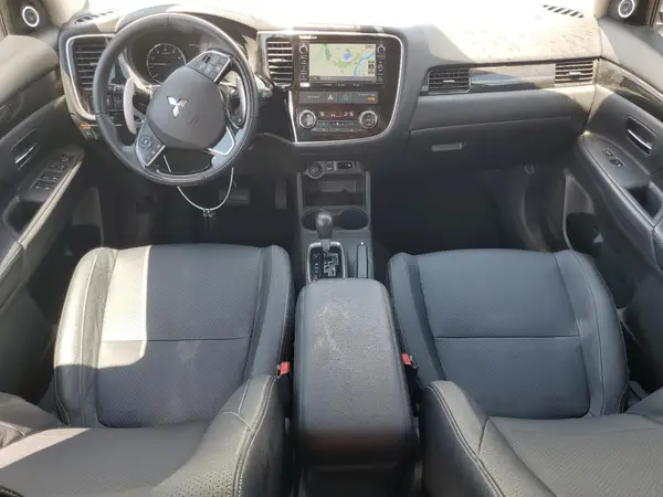 JA4JZ4AX8GZ063795 2016 MITSUBISHI OUTLANDER - Image 8
