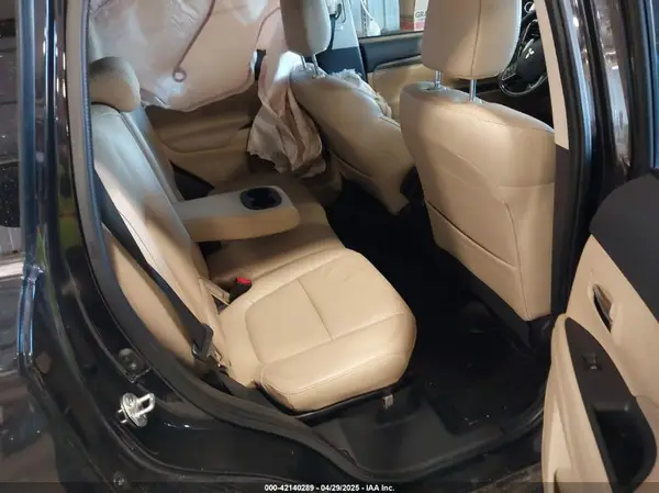 JA4JZ4AX8KZ010667 2019 MITSUBISHI OUTLANDER - Image 8