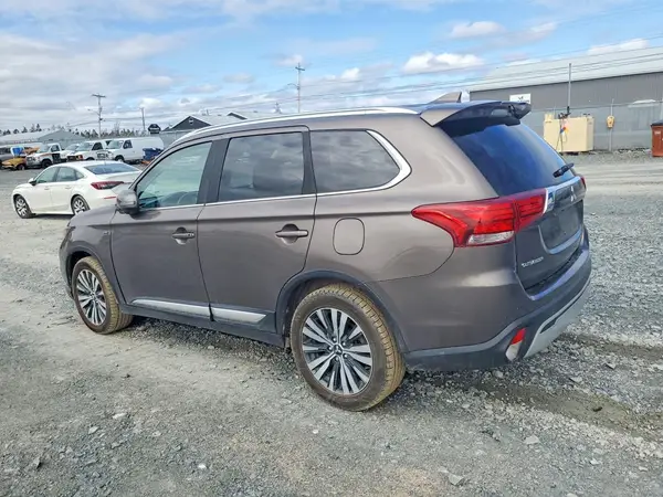 JA4JZ4AX8LZ604547 2020 MITSUBISHI OUTLANDER - Image 2