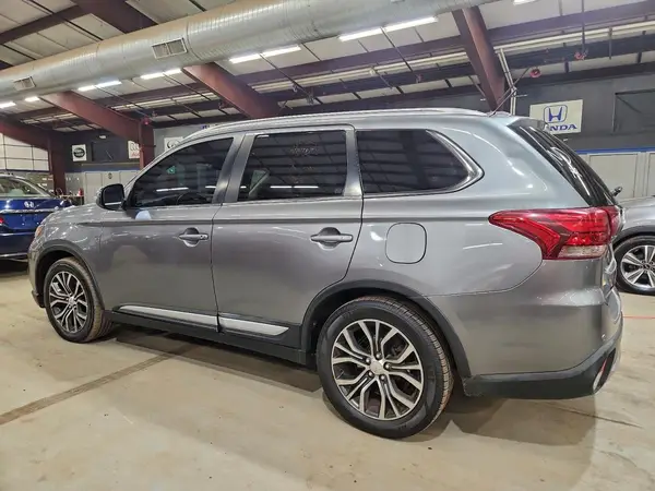 JA4JZ4AX9GZ014198 2016 MITSUBISHI OUTLANDER - Image 2