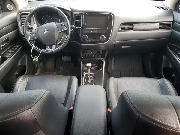 JA4JZ4AX9HZ028796 2017 MITSUBISHI OUTLANDER - Image 8