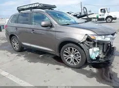 JA4JZ4AX9HZ056257 2017 MITSUBISHI OUTLANDER