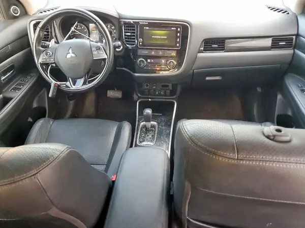 JA4JZ4AX9JZ051310 2018 MITSUBISHI OUTLANDER - Image 8