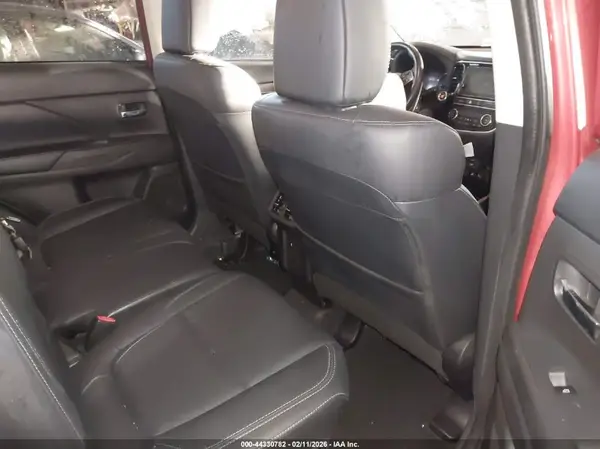JA4JZ4AX9KZ030331 2019 MITSUBISHI OUTLANDER - Image 8