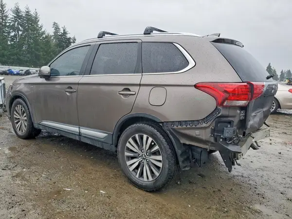JA4JZ4AX9KZ043970 2019 MITSUBISHI OUTLANDER - Image 2