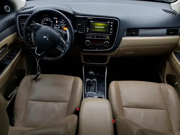 JA4JZ4AX9KZ043970 2019 MITSUBISHI OUTLANDER - Image 8