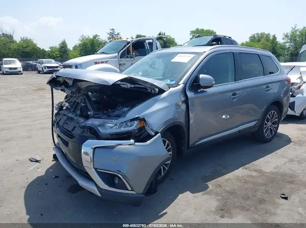 JA4JZ4AXXGZ008717 2016 MITSUBISHI OUTLANDER - Image 2