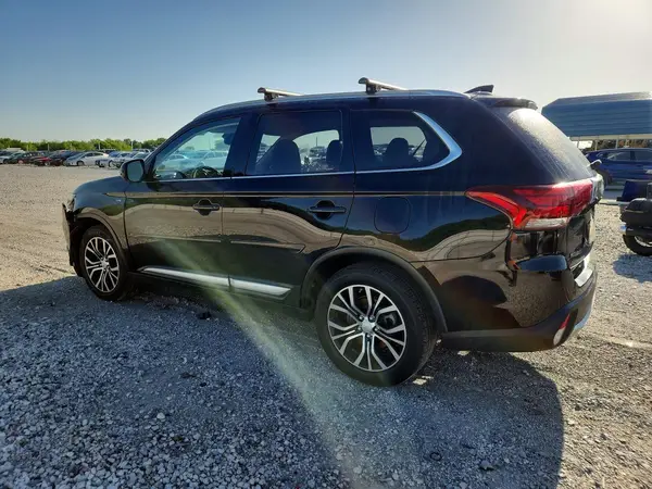 JA4JZ4AXXHZ002840 2017 MITSUBISHI OUTLANDER - Image 2