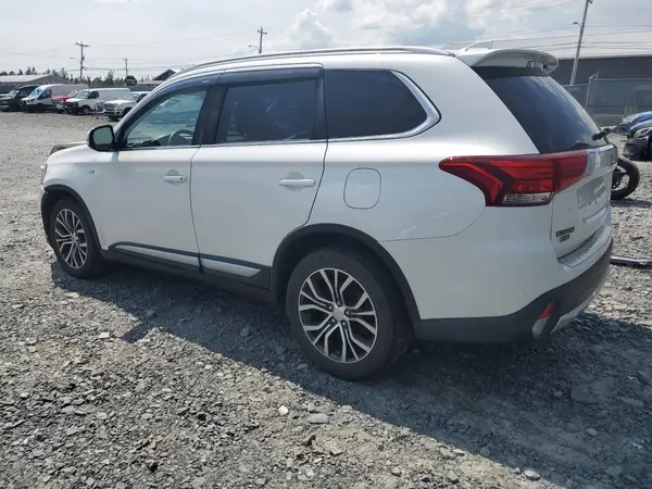 JA4JZ4AXXHZ600961 2017 MITSUBISHI OUTLANDER - Image 2