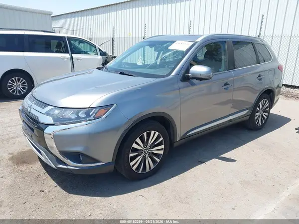 JA4JZ4AXXKZ013814 2019 MITSUBISHI OUTLANDER - Image 2