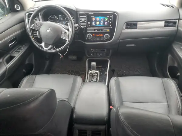 JA4JZ4AXXKZ050975 2019 MITSUBISHI OUTLANDER - Image 8