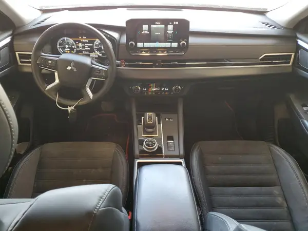 JA4T5UA90PZ055129 2023 MITSUBISHI OUTLANDER - Image 8