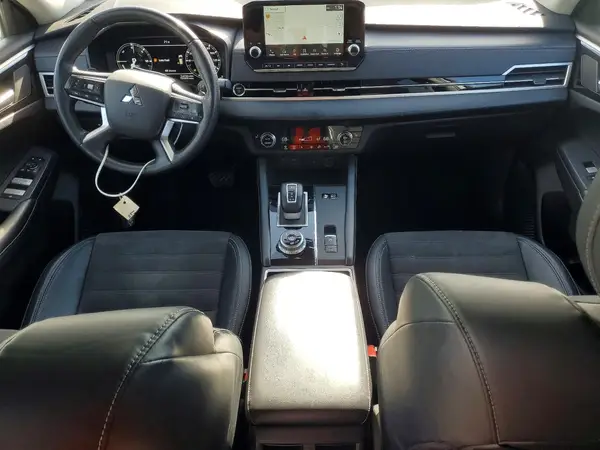 JA4T5UA91PZ047430 2023 MITSUBISHI OUTLANDER - Image 8