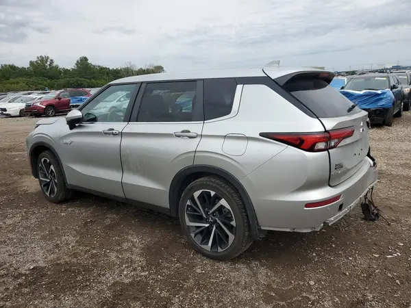JA4T5UA92PZ058159 2023 MITSUBISHI OUTLANDER - Image 2