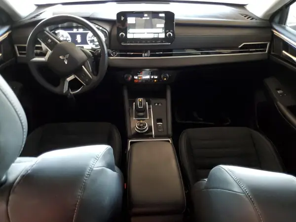 JA4T5UA94PZ038544 2023 MITSUBISHI OUTLANDER - Image 8
