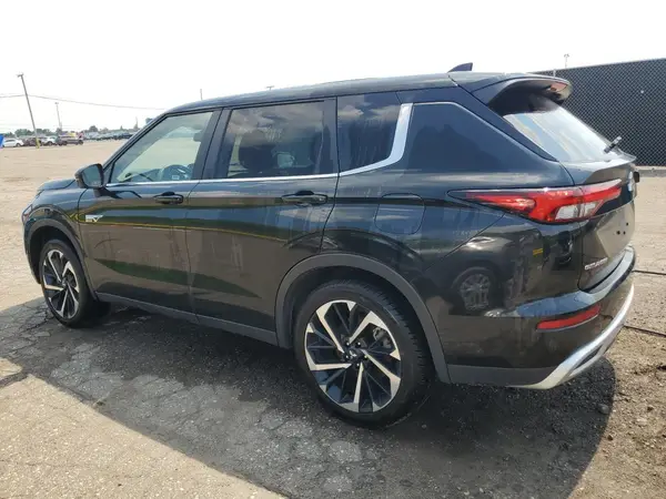 JA4T5UA95PZ062822 2023 MITSUBISHI OUTLANDER - Image 2