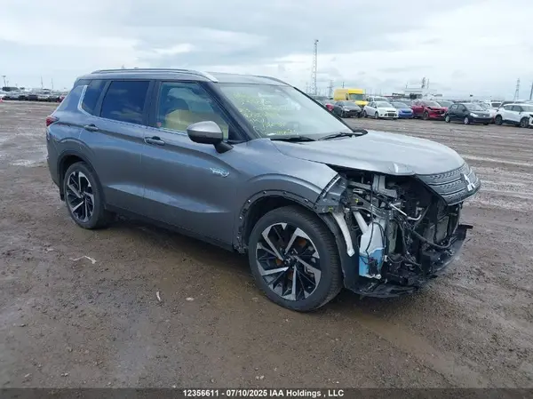 JA4T5UA95PZ620619 2023 MITSUBISHI OUTLANDER - Image 1