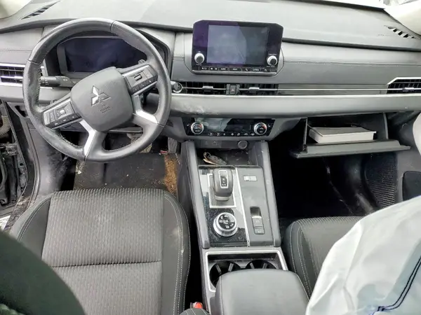 JA4T5UA99RZ623445 2024 MITSUBISHI OUTLANDER - Image 8