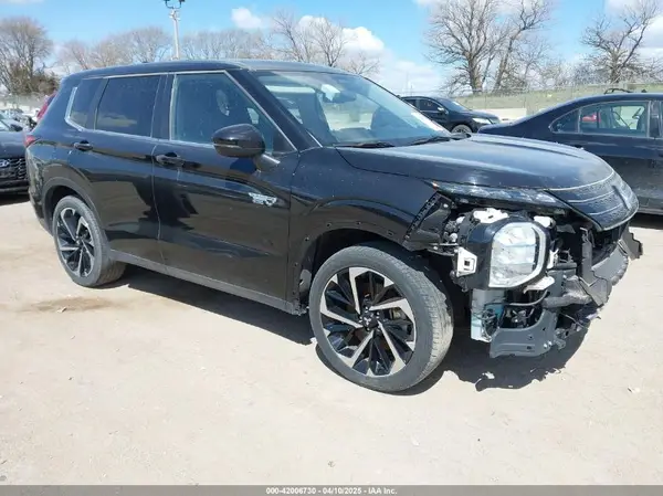 JA4T5UA9XPZ062573 2023 MITSUBISHI OUTLANDER - Image 1