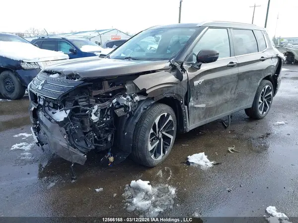 JA4T5UA9XPZ612788 2023 MITSUBISHI OUTLANDER - Image 2