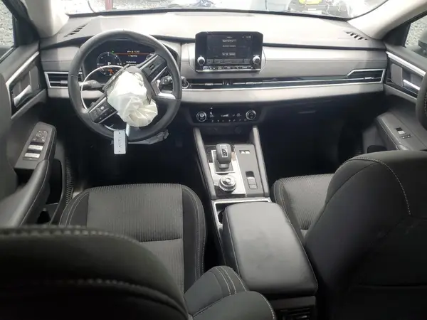 JA4T5UA9XRZ060440 2024 MITSUBISHI OUTLANDER - Image 8