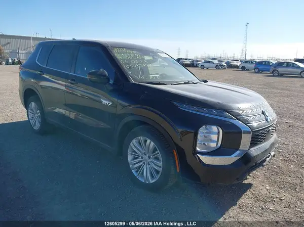 JA4T5UA9XRZ624801 2024 MITSUBISHI OUTLANDER - Image 1