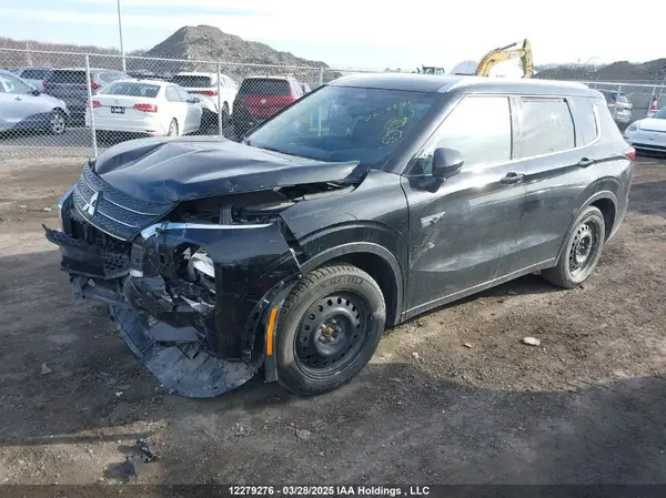 JA4T5VA90PZ617164 2023 MITSUBISHI OUTLANDER - Image 2