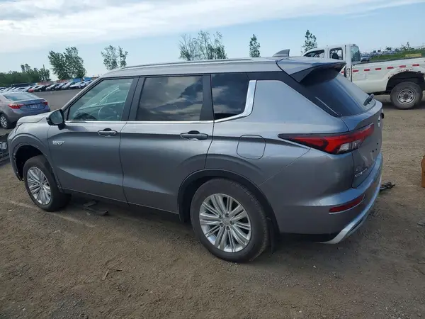 JA4T5VA90RZ611948 2024 MITSUBISHI OUTLANDER - Image 2