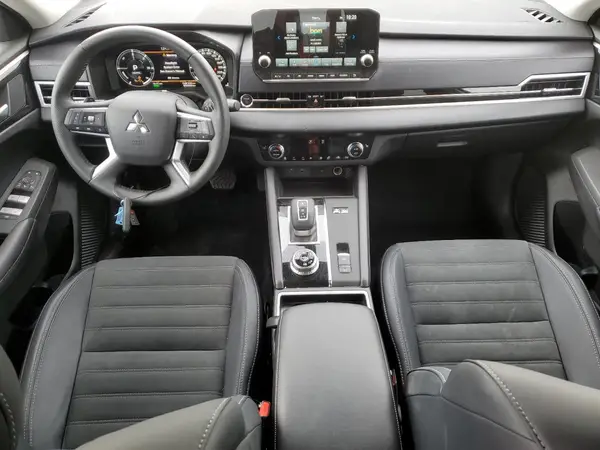 JA4T5VA90SZ609882 2025 MITSUBISHI OUTLANDER - Image 8